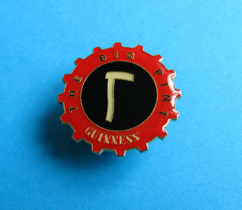 Guinness the big pint pin - big,