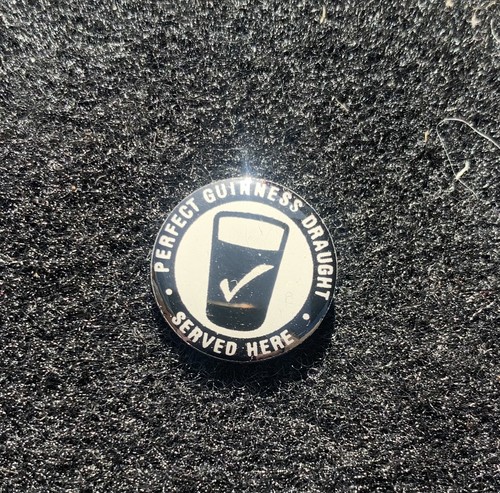Guinness enamelled metal pin - metal,