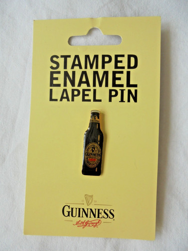 Guinness bottle pin - pin, badge